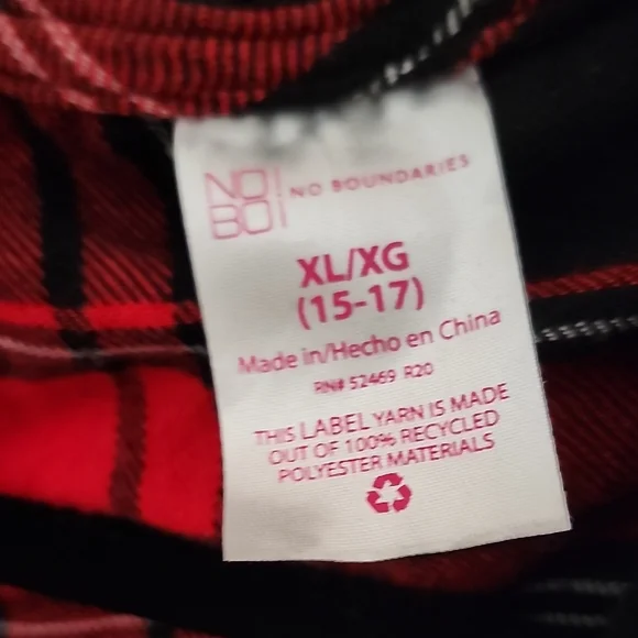 No Boundaries Red and Black Button Down Shirt - Picture 2 of 13